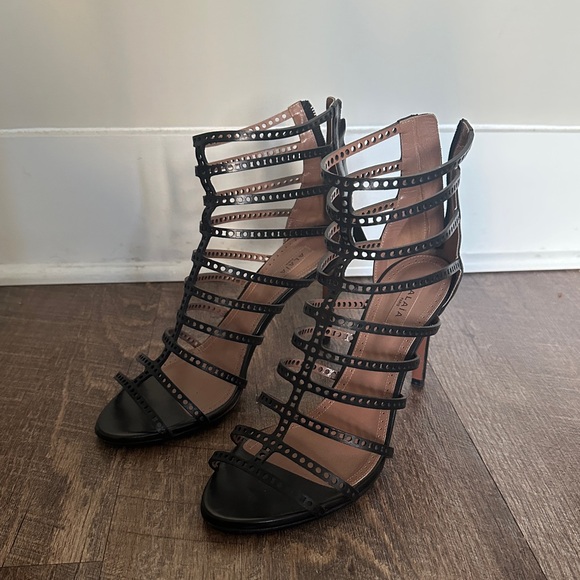 Alaïa Leather Gladiator Sandals Heels - Picture 8 of 8